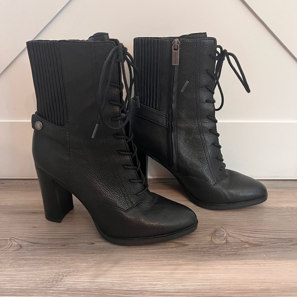 Michael Kors Carrigan Leather Black Bootie - size 8.5 Zippered Boot
